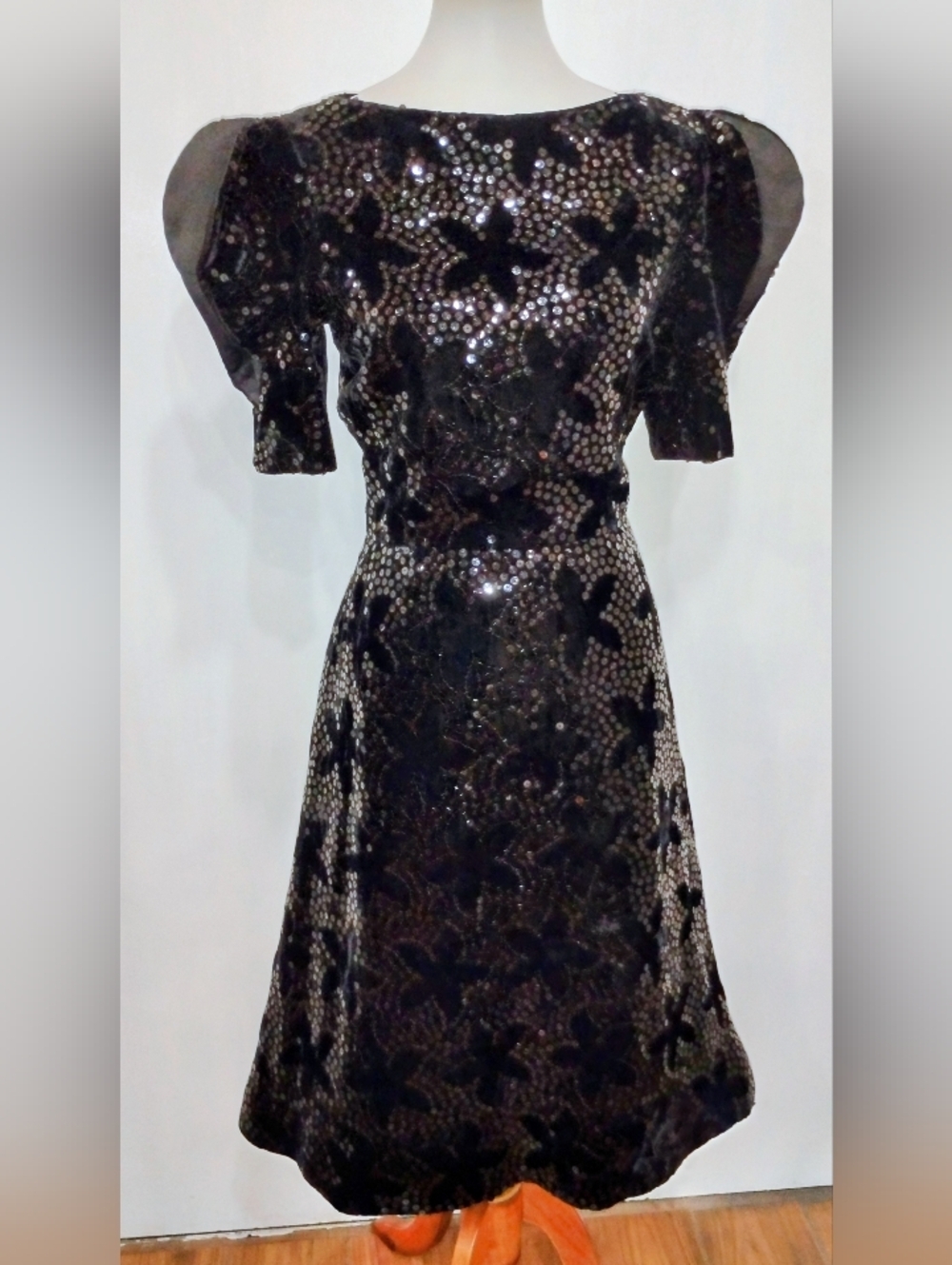 VINTAGE SCAASI VELVET SEQUINED DRESS NWOT - Picture 6 of 7